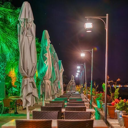 Assos Zeyti̇nhan Hotel Sokakagzi Exterior foto
