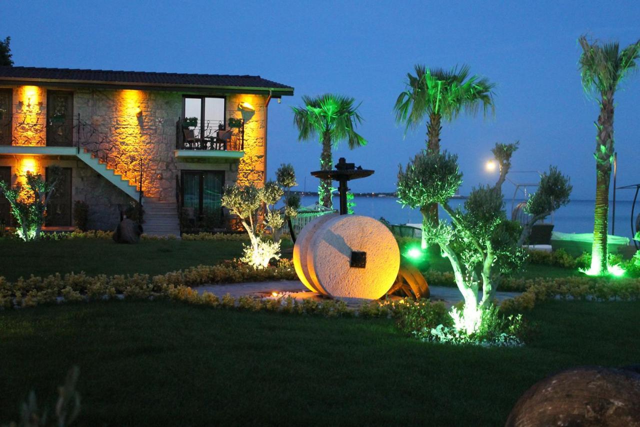 Assos Zeyti̇nhan Hotel Sokakagzi Exterior foto