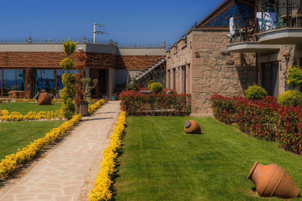 Assos Zeyti̇nhan Hotel Sokakagzi Exterior foto